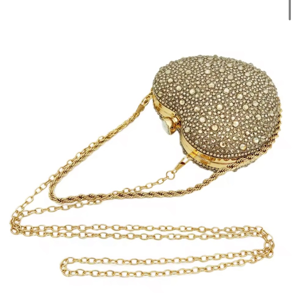 Heart Shaped Clutch/Evening Bag w Crossbody Strap - Picture 4 of 6